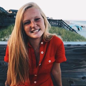 Meet your Posher, Olivia